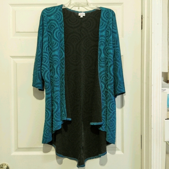 🌺NWT LulaRoe Teal Lindsay Kimono Shrug, Me